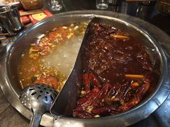 -重庆风光老灶火锅城(同德广场店)