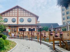 -望儿山温泉水乐园
