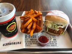 -FATBURGER 特富客汉堡(外交公寓店)