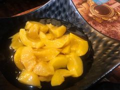 黄桃罐头-斯威特韩式特色菜(青岩刘店)