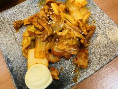 -鸟鸣门屋台料理(金帝银泰店)