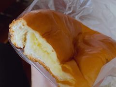 牛奶布丁面包-85度C(南京中山南店)