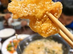 -金卯白肉罩火烧