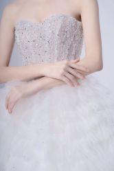 -予白婚纱礼服馆