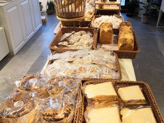 -玥儿弯弯手作烘焙(中海国际社区御城店)