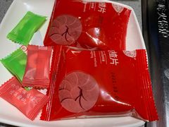 -海底捞火锅(吴中路店)