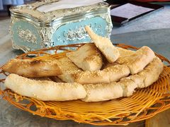 新疆马尔龙烤馕-马尔龙新疆饭店·清真(瑞景店)