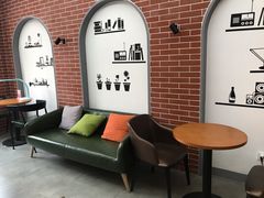 -新华书店(永安路店)