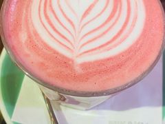 红丝绒拿铁-MIKAKU(万达广场上海宝山店)