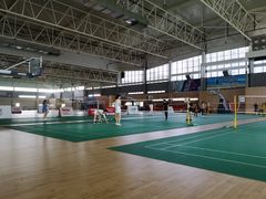 -莱茵体育生活馆