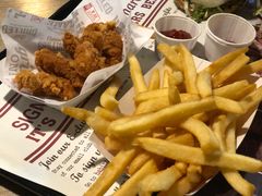 -The Habit Burger Grill 哈比特汉堡(复兴soho店)