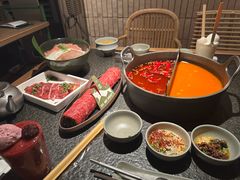 -三出山火锅(南京万象天地店)