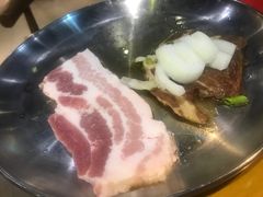 -老炉家木炭烤肉(长江国际店)