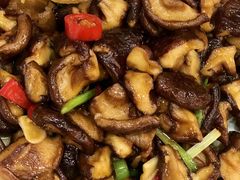 -凯盛食府(右玉小吃街店)