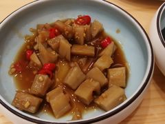 麻辣脆藕-船歌·鱼水饺青岛菜(国贸商城店)