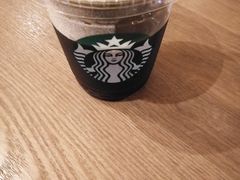 -星巴克(静安嘉里中心B2店)