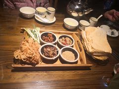 -芳林嫂 湖边边巧媳妇渔家菜馆