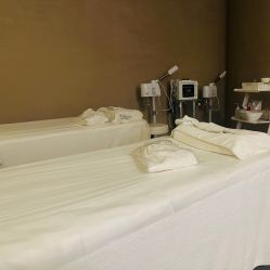 -Hi Beauty Skin 科技美肤中心