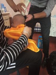 -龙文宝贝上门婴儿理发满月剃胎毛(浦东店)