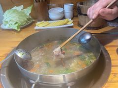 -大众跷脚牛肉馆·非遗传承单位(峨眉山店)