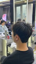 -藤野造型烫发染发