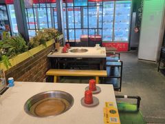-钢管厂五区小郡肝串串香火锅(梅川路店)