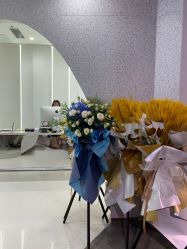 -UnHair Salon