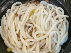 -丽虹云南过桥米线(兴工街店)