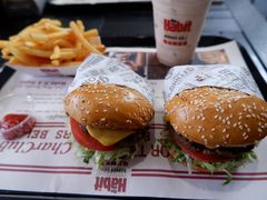 -The Habit Burger Grill 哈比特汉堡(爱琴海店)