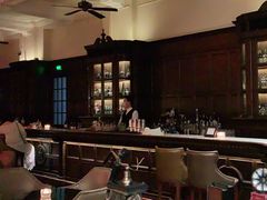 -LONG BAR 廊吧(外滩华尔道夫酒店)