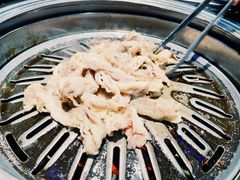 肥牛-青松馆韩国料理(香港中路佳世客店)