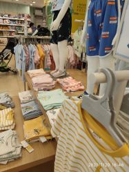 -乐友孕婴童(刘家窑店)