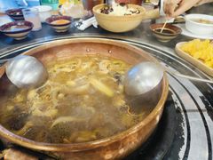 -阿山卓·野生菌火锅·纳西火塘烤肉