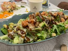 三文鱼牛油果海鲜沙拉-娜娜家·Nana's restaurant(国金汇店)