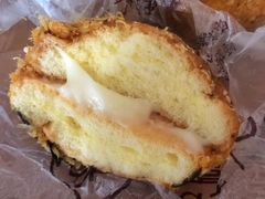 海苔肉松小贝-壹心榴莲千层蛋糕甜品店