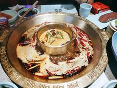 -麻辣英雄重庆火锅(二城广场店)