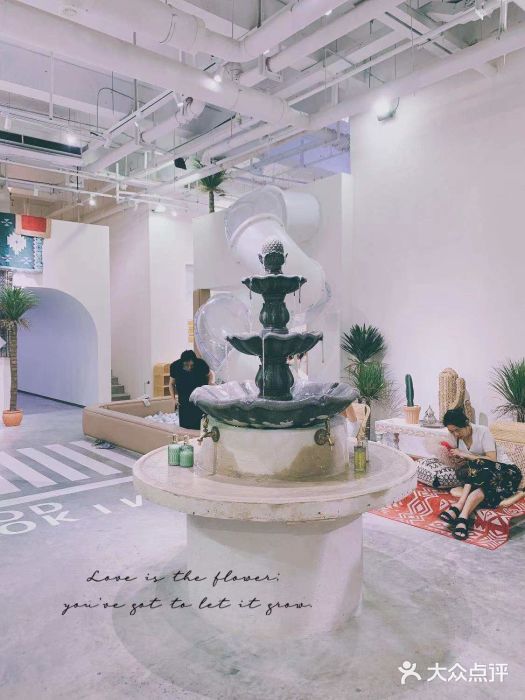 好看加白色房子(曲江创意谷店)图片