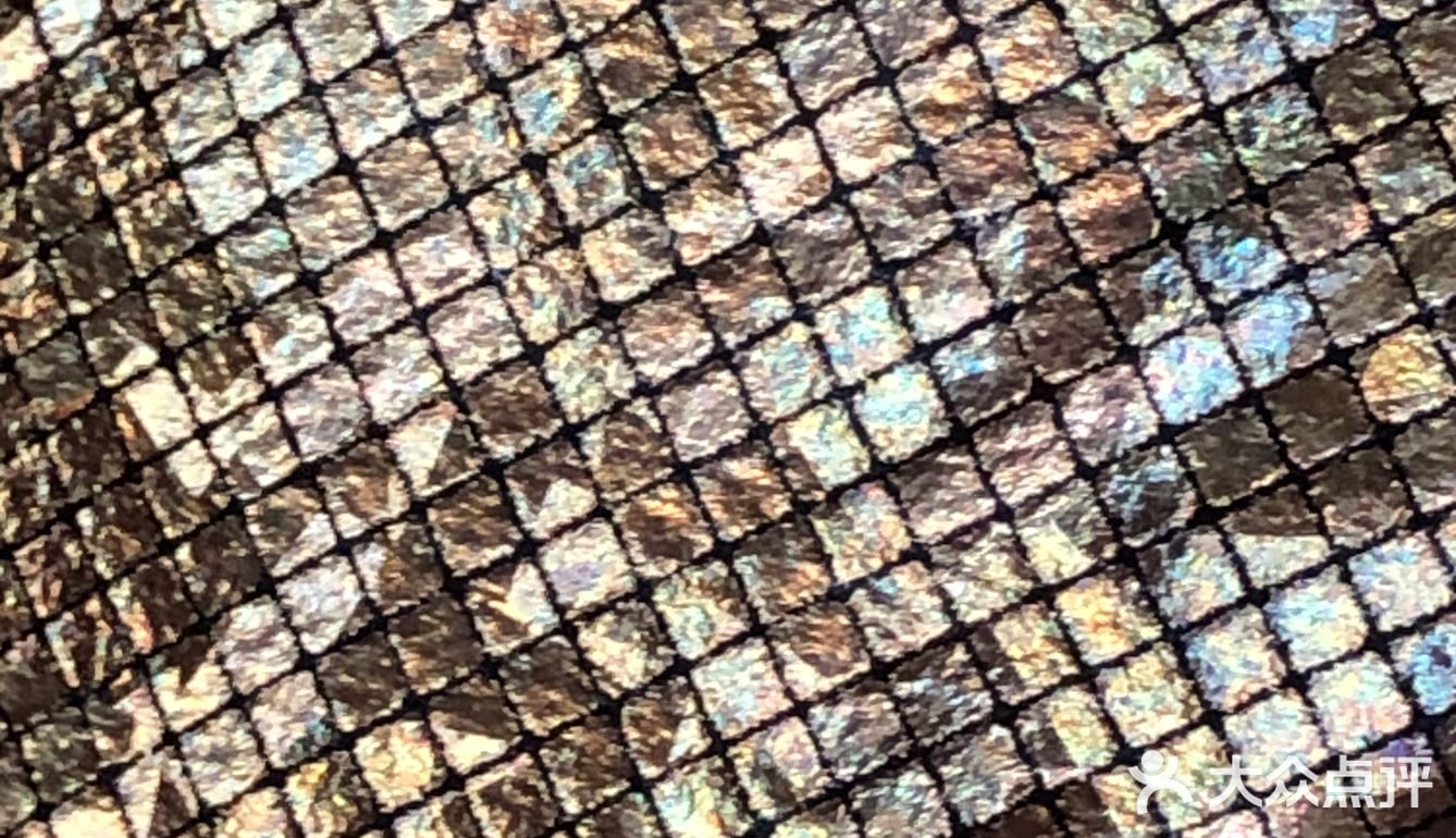 百雀羚之金红一瞥焕活鎏金面膜