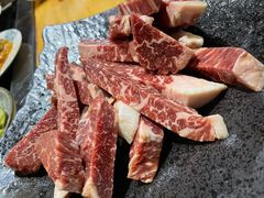 -萌牛肠烧烤店(虹梅路店)
