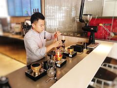 -Bracket Coffee(工体店)