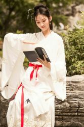 -上花轿婚纱摄影