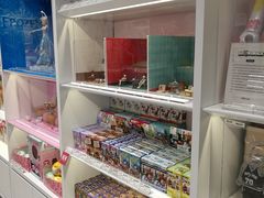 -泡泡玛特POPMART(蓝色港湾店)