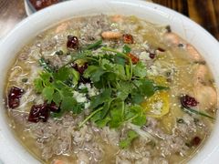 酸汤肥牛-无招牌