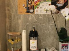 -LUNEURS月乐诗·烘焙甜品(华山路店)