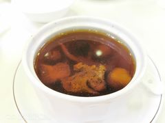 无花果炖猪骨-清心鸡沙田乳鸽店·非遗传承(石溪店)