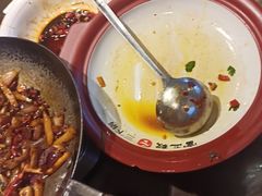 -富正毅三下锅·湘西韵味(天门山索道店)