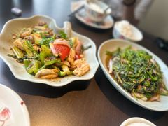 -大头虾越式风味餐厅(光明广场店)