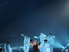 -宝能国际体育演艺中心