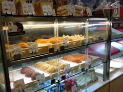 面包甜点陈列柜-花园饼屋·吐司蛋糕面包(星海店)