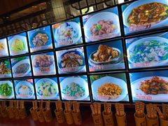 -侬佳蒸菜馆(听潮店)